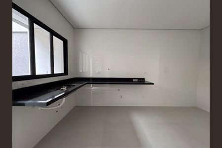 Casa à venda com 3 quartos, 150m² em Parque Sao Domingos, São Paulo