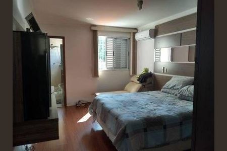 Casa à venda com 3 quartos, 145m² em Vila Maria Luisa, São Paulo