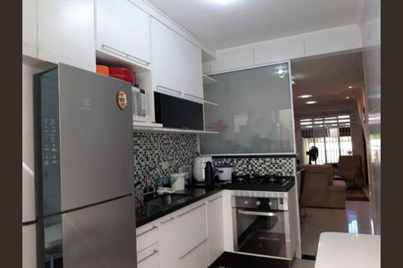 Casa à venda com 2 quartos, 75m² em Parque Sao Domingos, São Paulo
