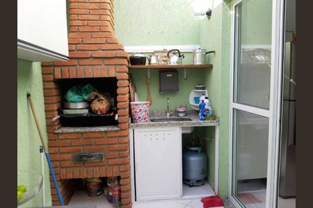 Casa à venda com 2 quartos, 75m² em Parque Sao Domingos, São Paulo