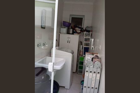 Casa à venda com 2 quartos, 75m² em Parque Sao Domingos, São Paulo