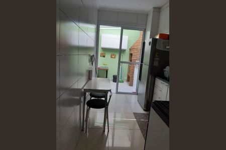 Casa à venda com 2 quartos, 75m² em Parque Sao Domingos, São Paulo