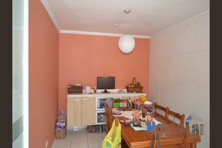 Casa à venda com 220m², 5 quartos e 6 vagas