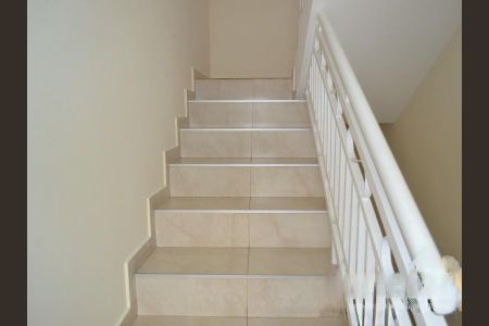 Casa à venda com 220m², 5 quartos e 6 vagas