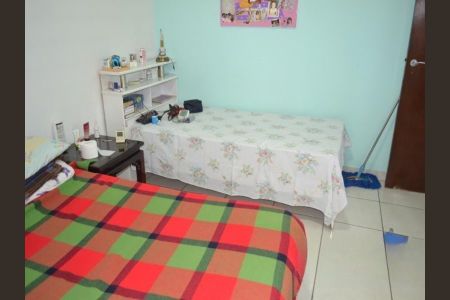 Casa à venda com 220m², 5 quartos e 6 vagas