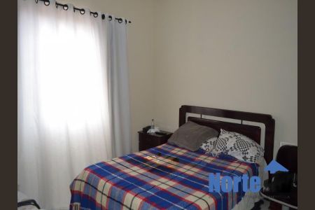 Casa à venda com 220m², 5 quartos e 6 vagas