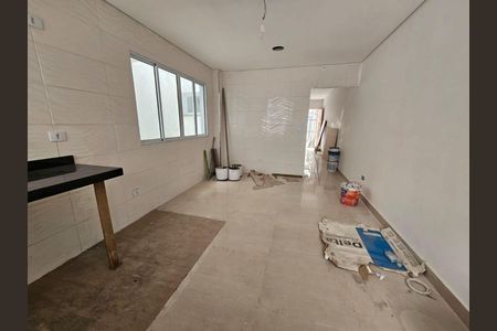 Casa à venda com 3 quartos, 180m² em Vila Bancaria Munhoz, São Paulo