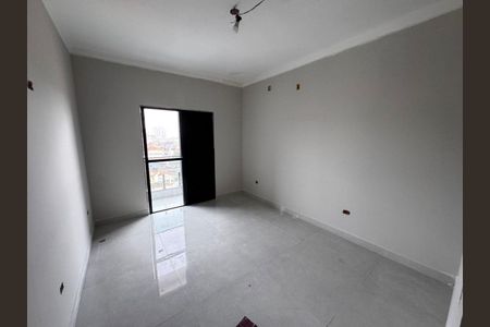 Casa à venda com 3 quartos, 250m² em Parque Sao Domingos, São Paulo