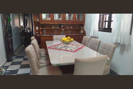 Casa à venda com 3 quartos, 224m² em City América, São Paulo