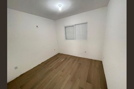 Casa à venda com 3 quartos, 130m² em Vila Ester (Zona Norte), São Paulo