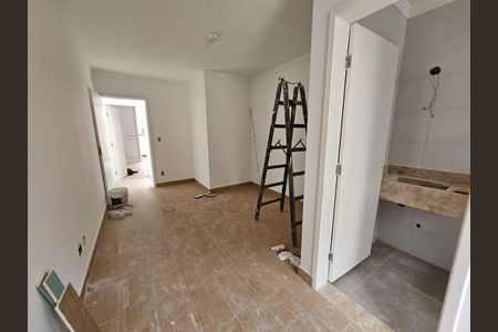 Casa à venda com 2 quartos, 100m² em Piqueri, São Paulo