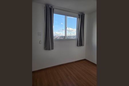 Quarto de apartamento para alugar com 2 quartos, 44m² em Parque Maria Helena, São Paulo