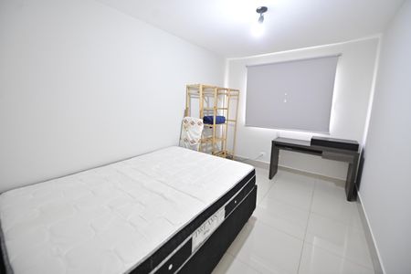 Apartamento para alugar com 68m², 2 quartos e 1 vaga