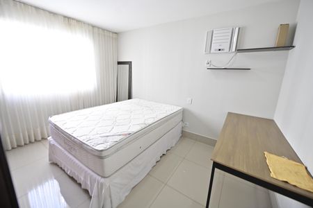 Apartamento para alugar com 68m², 2 quartos e 1 vaga