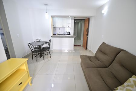 Apartamento para alugar com 68m², 2 quartos e 1 vaga