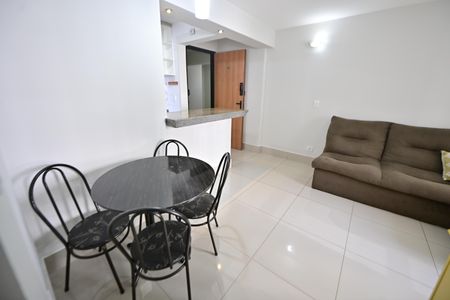 Apartamento para alugar com 2 quartos, 68m² em Serrinha, Goiânia