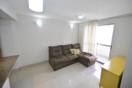 Apartamento para alugar com 68m², 2 quartos e 1 vaga