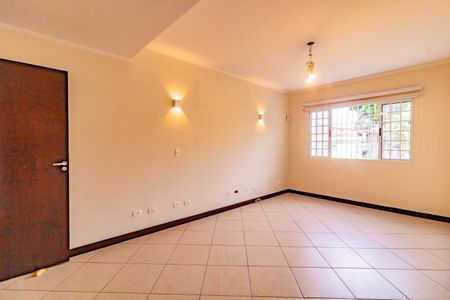 Casa à venda com 3 quartos, 240m² em Jabaquara, São Paulo