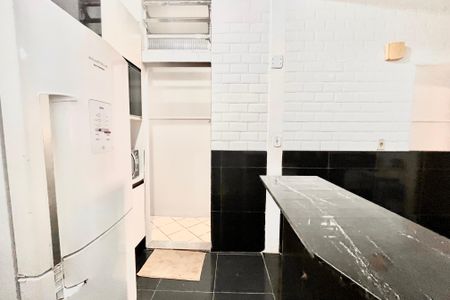 Apartamento à venda com 64m², 2 quartos e 1 vagaCozinha