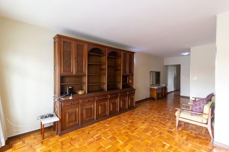 Sala de casa para alugar com 3 quartos, 150m² em Vila Marari, São Paulo
