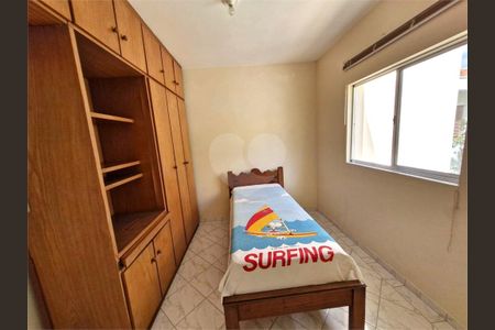 Casa à venda com 3 quartos, 253m² em Jardim Caravelas, São Paulo