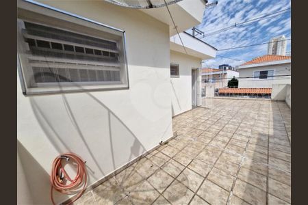 Casa à venda com 3 quartos, 253m² em Jardim Caravelas, São Paulo