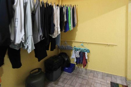 Casa à venda com 90m², 3 quartos e 2 vagasÁrea de Serviço