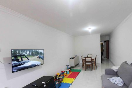 Casa à venda com 90m², 3 quartos e 2 vagasSala