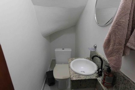 Casa à venda com 90m², 3 quartos e 2 vagasLavabo