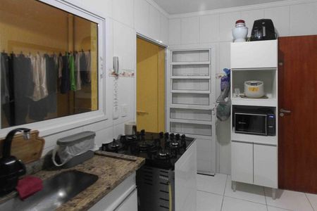 Casa à venda com 90m², 3 quartos e 2 vagasCozinha