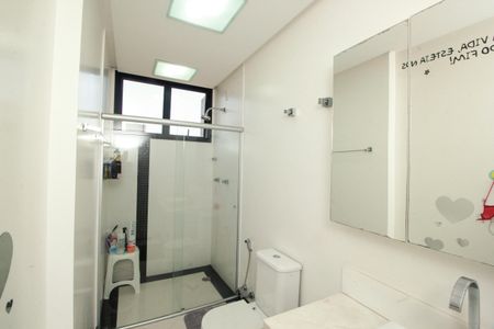 Apartamento para alugar com 266m², 4 quartos e 3 vagas Apartamento para alugar com 266m², 4 quartos e 3 vagasBanheiro Social