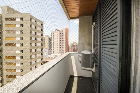 Apartamento para alugar com 266m², 4 quartos e 3 vagas Apartamento para alugar com 266m², 4 quartos e 3 vagasVaranda da Suíte master
