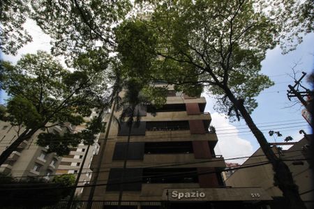 Apartamento para alugar com 266m², 4 quartos e 3 vagasFachada