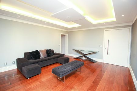 Apartamento para alugar com 266m², 4 quartos e 3 vagas Apartamento para alugar com 266m², 4 quartos e 3 vagasSala Estar