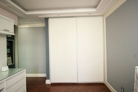 Apartamento para alugar com 266m², 4 quartos e 3 vagas Apartamento para alugar com 266m², 4 quartos e 3 vagasSuíte