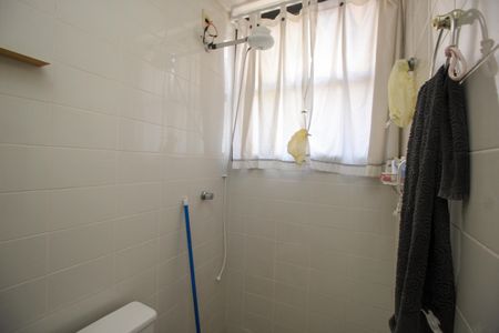 Apartamento para alugar com 266m², 4 quartos e 3 vagas Apartamento para alugar com 266m², 4 quartos e 3 vagasBanheiro de serviço