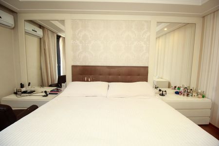 Apartamento para alugar com 266m², 4 quartos e 3 vagas Apartamento para alugar com 266m², 4 quartos e 3 vagasSuíte master