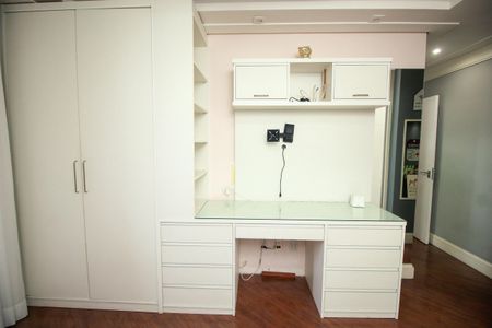 Apartamento para alugar com 266m², 4 quartos e 3 vagas Apartamento para alugar com 266m², 4 quartos e 3 vagasSuíte