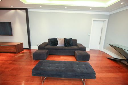 Apartamento para alugar com 266m², 4 quartos e 3 vagas Apartamento para alugar com 266m², 4 quartos e 3 vagasSala Estar