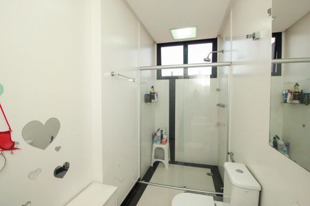 Apartamento para alugar com 266m², 4 quartos e 3 vagas Apartamento para alugar com 266m², 4 quartos e 3 vagasBanheiro Social