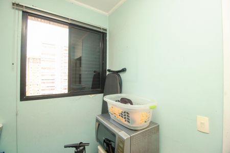 Apartamento para alugar com 266m², 4 quartos e 3 vagas Apartamento para alugar com 266m², 4 quartos e 3 vagasQuarto de Serviço