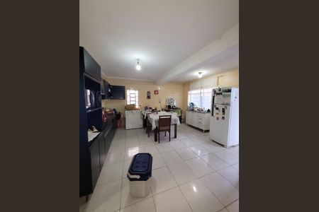Cozinha de casa à venda com 5 quartos, 390m² em Vila Osasco, Osasco