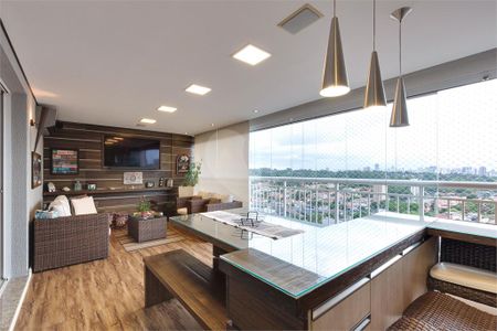 Apartamento à venda com 2 quartos, 147m² em Vila Alexandria, São Paulo