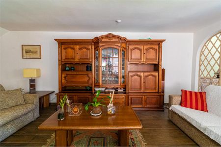 Casa de Condomínio à venda com 4 quartos, 255m² em Jardim dos Estados, São Paulo