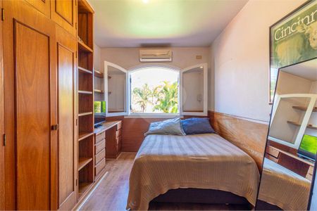 Casa de Condomínio à venda com 4 quartos, 255m² em Jardim dos Estados, São Paulo