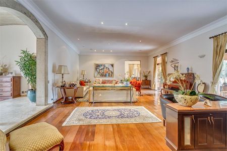 Casa à venda com 4 quartos, 750m² em Santo Amaro, São Paulo