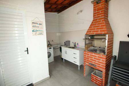 Apartamento à venda com 90m², 2 quartos e 1 vaga Apartamento à venda com 90m², 2 quartos e 1 vagaÁrea de Serviço