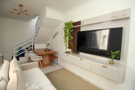 Apartamento à venda com 90m², 2 quartos e 1 vaga Apartamento à venda com 90m², 2 quartos e 1 vagaSala