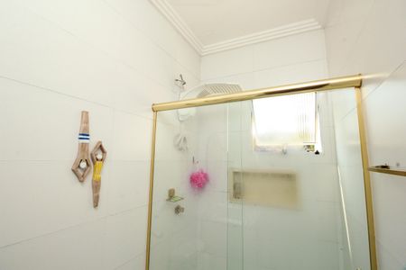 Apartamento à venda com 90m², 2 quartos e 1 vaga Apartamento à venda com 90m², 2 quartos e 1 vagaBanheiro