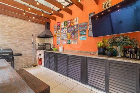 Casa à venda com 265m², 4 quartos e 3 vagas